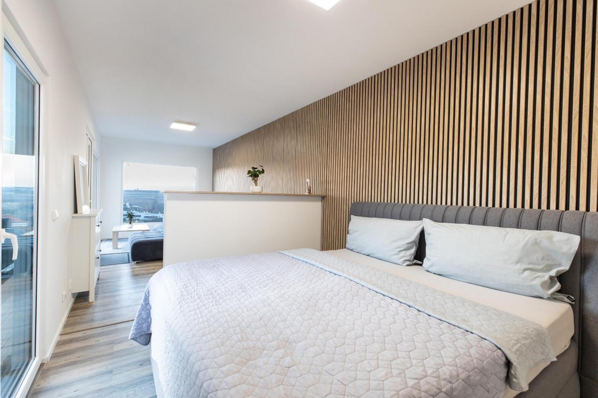 Airport Luxury & Apartment Prag